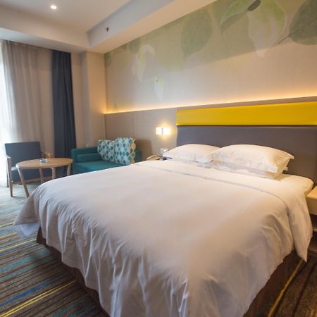 Holiday Inn Express Emei Mountain By Ihg Emei Shan Eksteriør billede