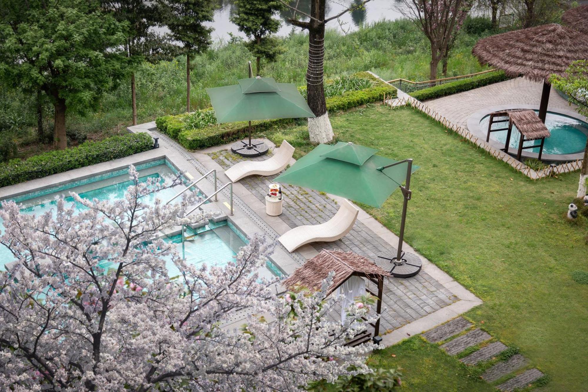 Holiday Inn Express Emei Mountain By Ihg Emei Shan Eksteriør billede